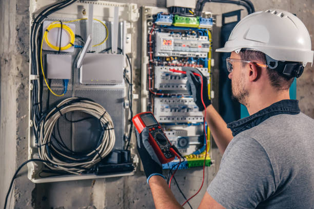 Best Licensed Electrician  in Johnson City, NY